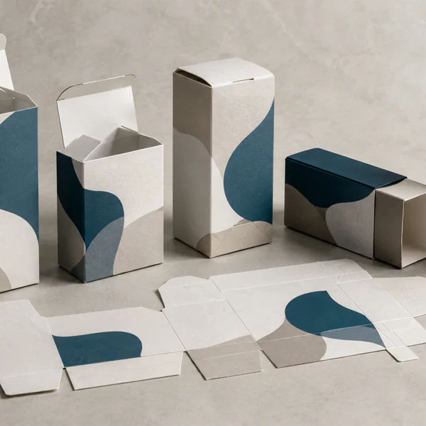 Manual and automated assembly of boxes
